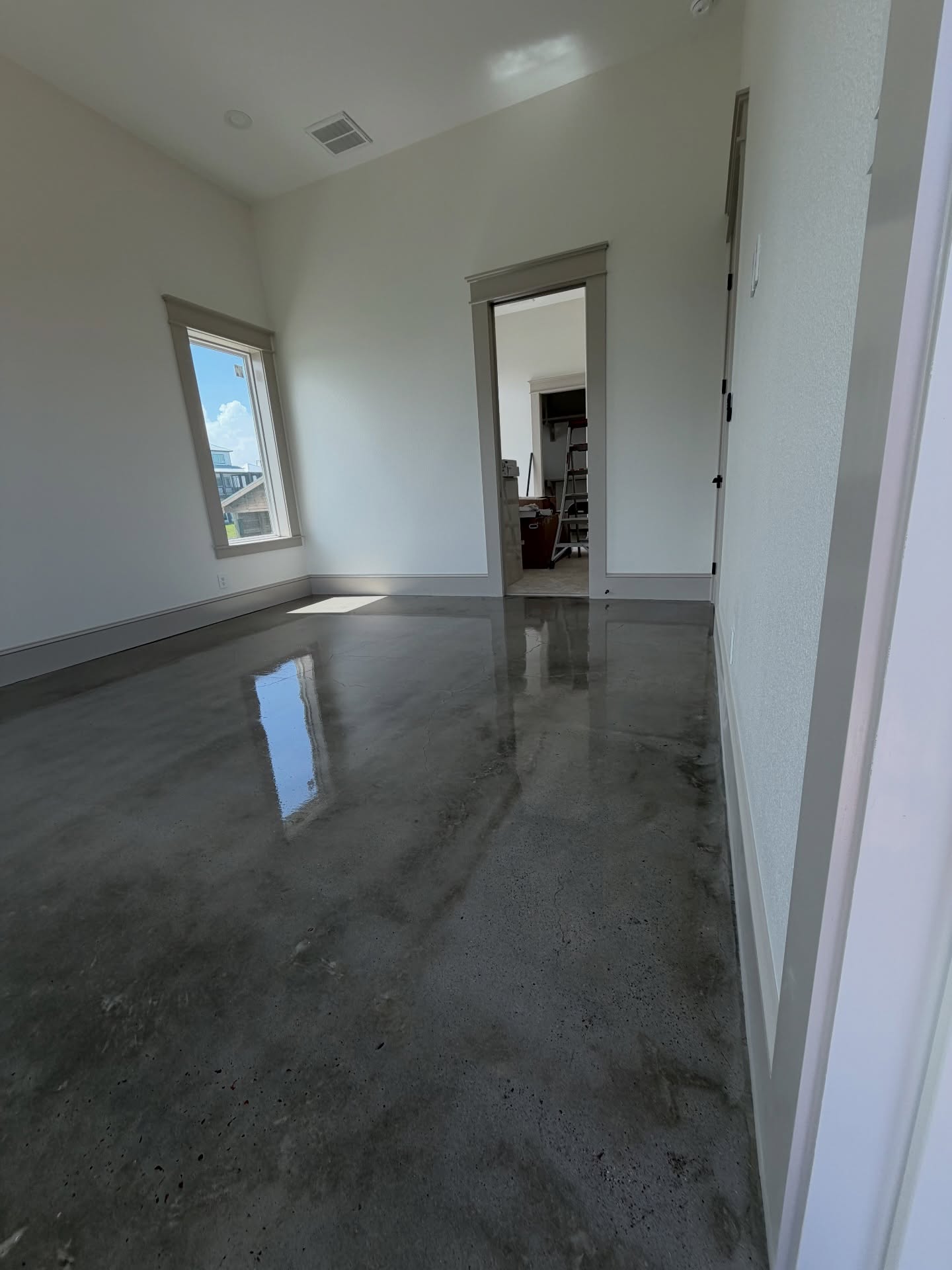 Premium finished architectural floor protective coating